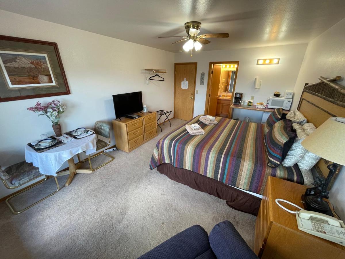 Denali Lakeview Inn Healy Exterior photo